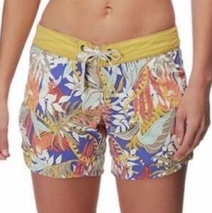 Patagonia
Wavefarer Board Short in Jurassic 10 New